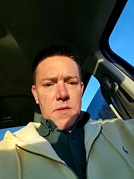 Snapshot of Bigtater1999 chatting on November 29, 12:41 pm Bigtater1999 online show from November 29, 12:41 pm