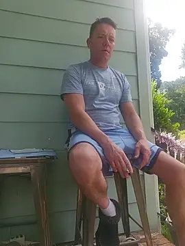 Bigtater1999 online show from June 6, 2:22 pm