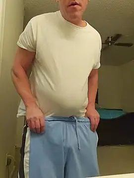 Bigtater1999 online show from June 11, 12:32 am