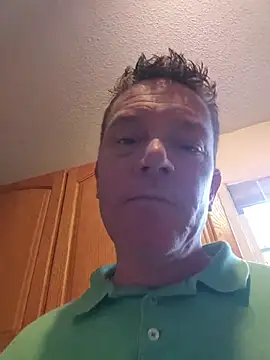 Bigtater1999 online show from June 19, 9:40 pm