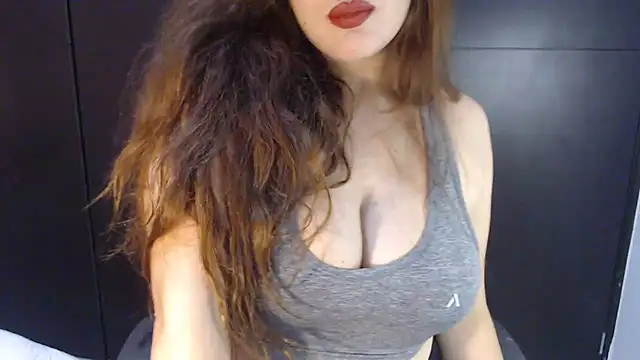 AdharaLujan online show from December 8, 10:47 pm