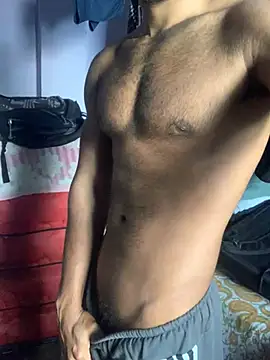 Snapshot of Vampire_xoxo chatting on February 2, 6:37 am Vampire xoxo online show from February 2, 6:37 am