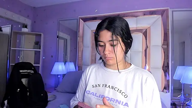 scarlette 15  online show from July 28, 3:13 am