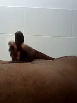 Snapshot of Pr3To021 chatting on March 1, 1:02 pm Pr3To021 online show from March 1, 1:02 pm