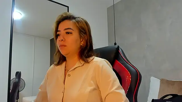 alma fenix online show from October 27, 12:31 pm