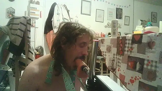 cyril020202 online show from October 26, 9:42 pm