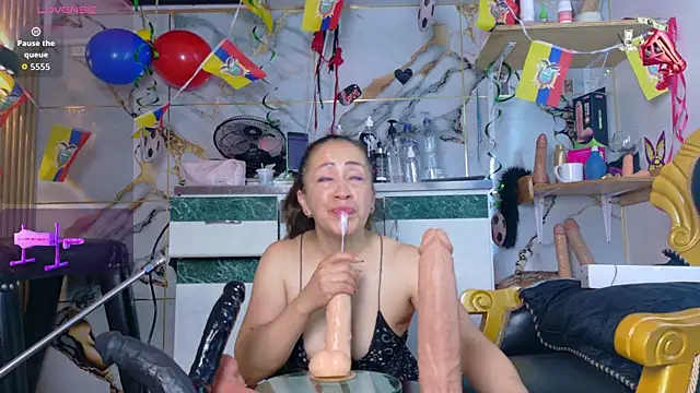 Bigass dayla online show from July 26, 1:40 pm