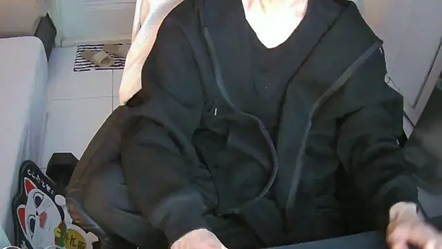 Ray175oo online show from March 10, 5:29 pm