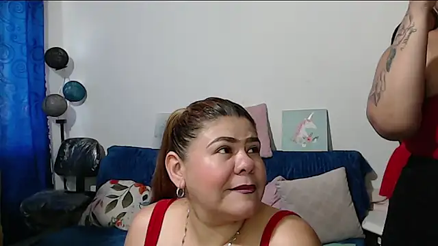 NATHYHOTT online show from October 15, 11:10 am