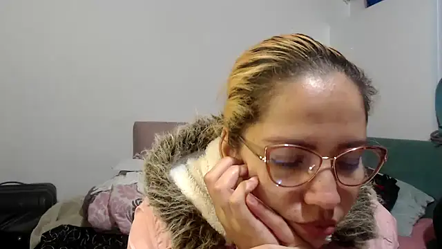 NATHYHOTT online show from March 18, 11:19 pm