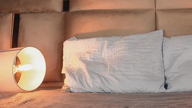 angelinepossy online show from September 29, 10:25 pm