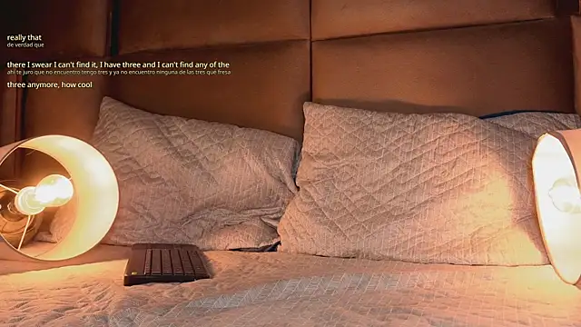 angelinepossy online show from January 14, 9:09 pm