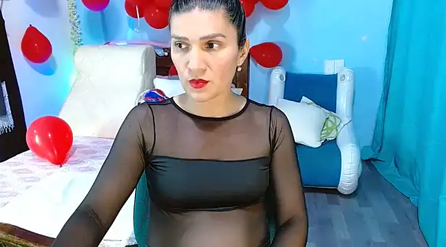 Snapshot of venus_swet_ chatting on February 20, 1:36 am venus swet online show from February 20, 1:36 am