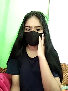 Snapshot of Arisha- chatting on December 22, 5:01 am Arisha- online show from December 22, 5:01 am