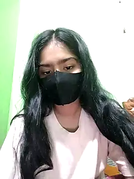 Snapshot of Arisha- chatting on December 22, 3:11 pm Arisha- online show from December 22, 3:11 pm