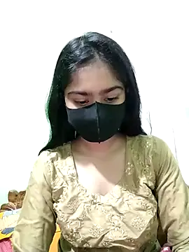 Snapshot of Arisha- chatting on December 25, 7:34 pm Arisha- online show from December 25, 7:34 pm