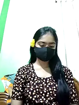 Snapshot of Arisha- chatting on January 11, 1:43 pm Arisha- online show from January 11, 1:43 pm