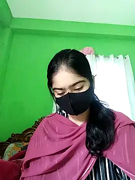 Snapshot of Arisha- chatting on January 19, 6:42 am Arisha- online show from January 19, 6:42 am