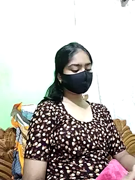 Snapshot of Arisha- chatting on January 25, 1:52 pm Arisha- online show from January 25, 1:52 pm