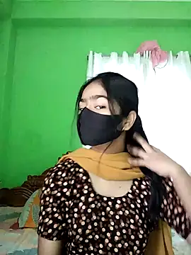 Snapshot of Arisha- chatting on February 3, 7:51 am Arisha- online show from February 3, 7:51 am