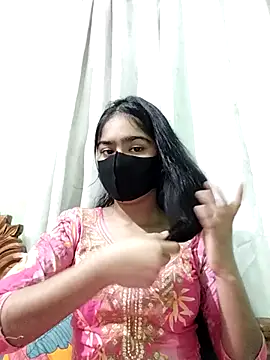 Snapshot of Arisha- chatting on February 6, 4:03 pm Arisha- online show from February 6, 4:03 pm