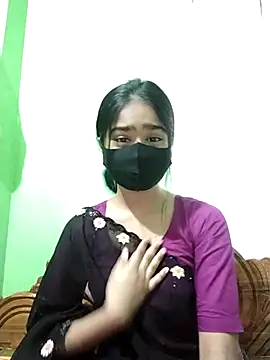 Snapshot of Arisha- chatting on February 11, 10:59 am Arisha- online show from February 11, 10:59 am