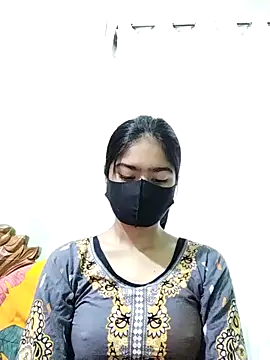 Snapshot of Arisha- chatting on February 24, 2:08 am Arisha- online show from February 24, 2:08 am