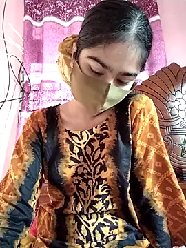 Snapshot of Arisha- chatting on October 23, 9:41 am Arisha- online show from October 23, 9:41 am