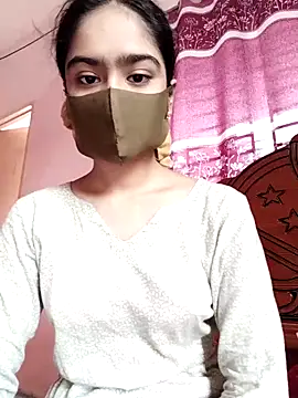 Snapshot of Arisha- chatting on October 28, 9:24 am Arisha- online show from October 28, 9:24 am