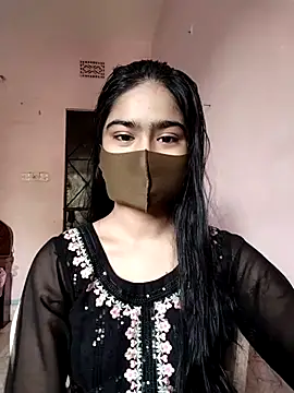 Snapshot of Arisha- chatting on November 13, 9:08 am Arisha- online show from November 13, 9:08 am