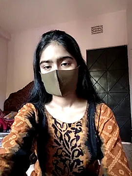 Snapshot of Arisha- chatting on November 18, 9:03 am Arisha- online show from November 18, 9:03 am