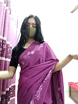 Snapshot of Arisha- chatting on November 25, 1:00 pm Arisha- online show from November 25, 1:00 pm