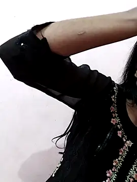 Snapshot of Arisha- chatting on November 27, 2:30 pm Arisha- online show from November 27, 2:30 pm