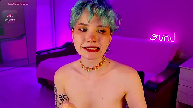 School Love online show from December 16, 4:16 pm