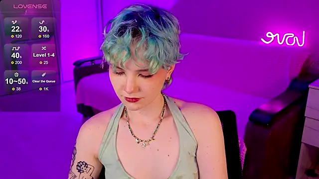 School Love online show from December 25, 7:13 pm