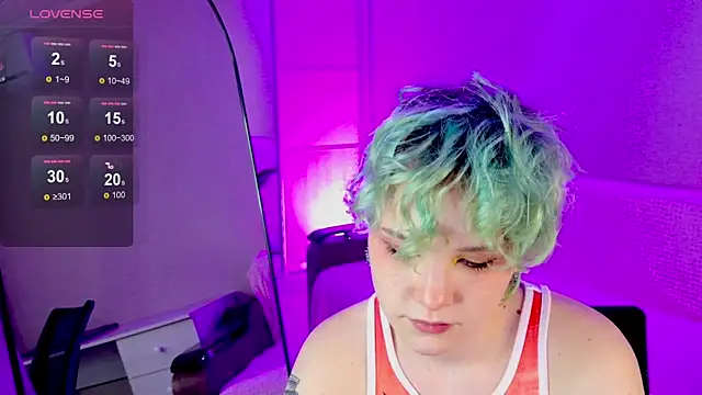 School Love online show from January 27, 1:09 pm