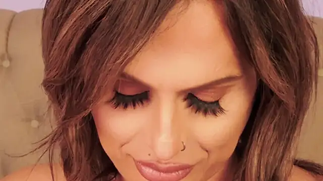 Snapshot of xprettysmilex chatting on December 26, 10:20 pm xprettysmilex online show from December 26, 10:20 pm