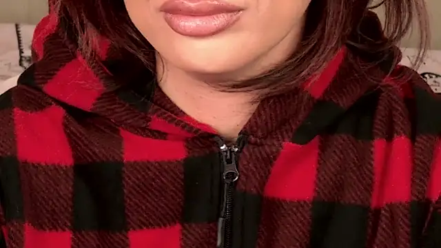 Snapshot of xprettysmilex chatting on January 28, 2:00 am xprettysmilex online show from January 28, 2:00 am