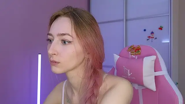 MichaDenver online show from December 14, 6:02 am