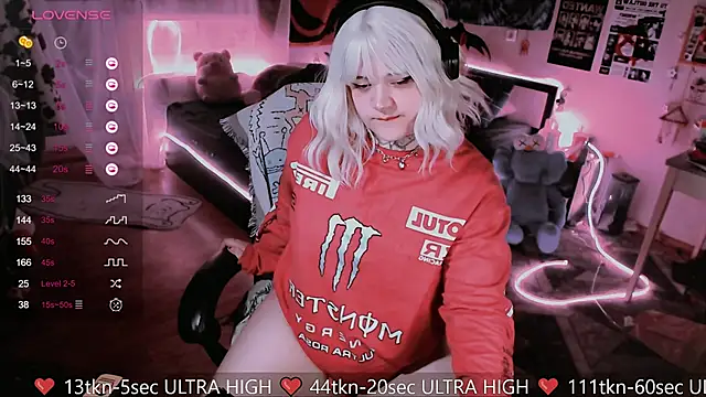 noori  hope online show from January 29, 10:32 pm