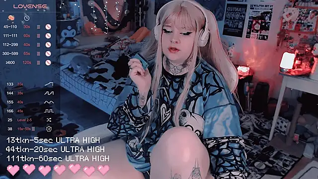 noori  hope online show from December 1, 8:47 pm