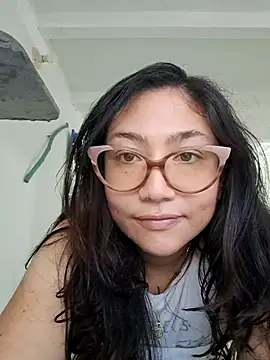 Snapshot of Mia_Ruiz chatting on January 25, 9:14 pm Mia Ruiz online show from January 25, 9:14 pm