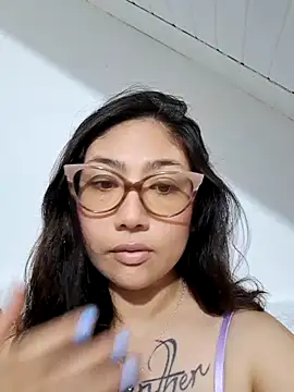 Snapshot of Mia_Ruiz chatting on February 2, 11:42 pm Mia Ruiz online show from February 2, 11:42 pm