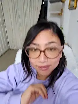 Snapshot of Mia_Ruiz chatting on February 22, 1:55 am Mia Ruiz online show from February 22, 1:55 am