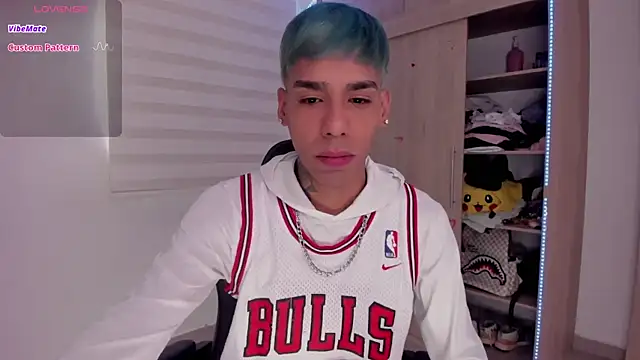 aldrinwhite online show from February 27, 2:54 pm