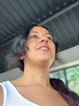 saribelcute online show from March 3, 2:12 pm