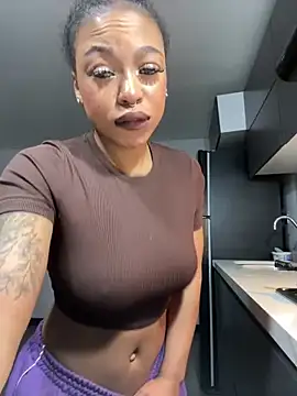 Melany Williams online show from May 7, 12:54 pm