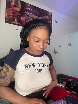 Melany Williams online show from June 15, 3:25 pm