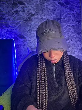 Melany Williams online show from July 30, 12:15 pm