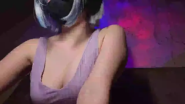 Snapshot of DanaWard chatting on December 19, 9:33 pm DanaWard online show from December 19, 9:33 pm